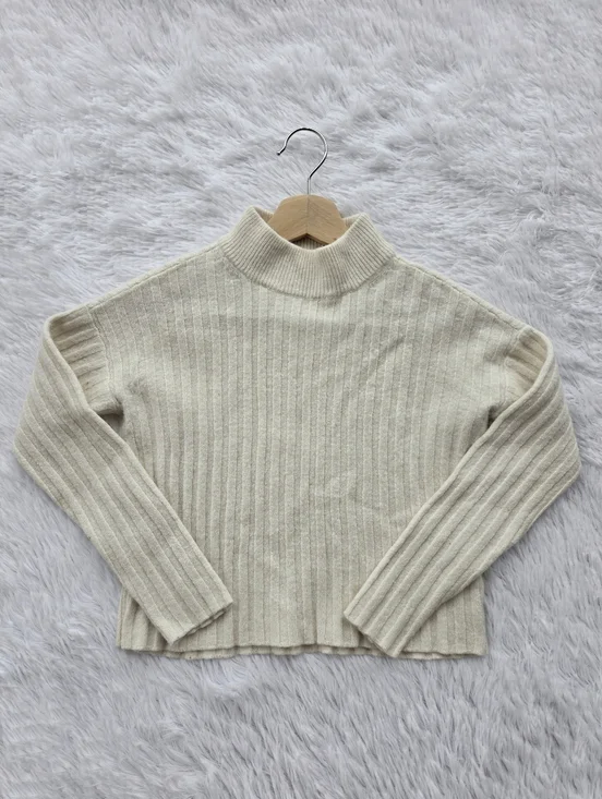 Madewell Ribbed Mockneck Crop Sweater In Antique Cream - Picture 5 of 10